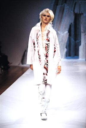 gharani strok - Collection: Autumn - Winter 2002