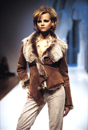 gharani strok - Collection: Autumn - Winter 2002