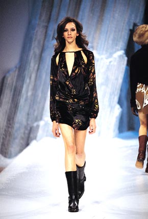 gharani strok - Collection: Autumn - Winter 2002