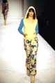 Cashmere hooded zip-up top. Cotton kimono print army pants 