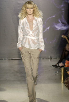 White jacquard silk v-neck kobi top and sage cotton long pant 